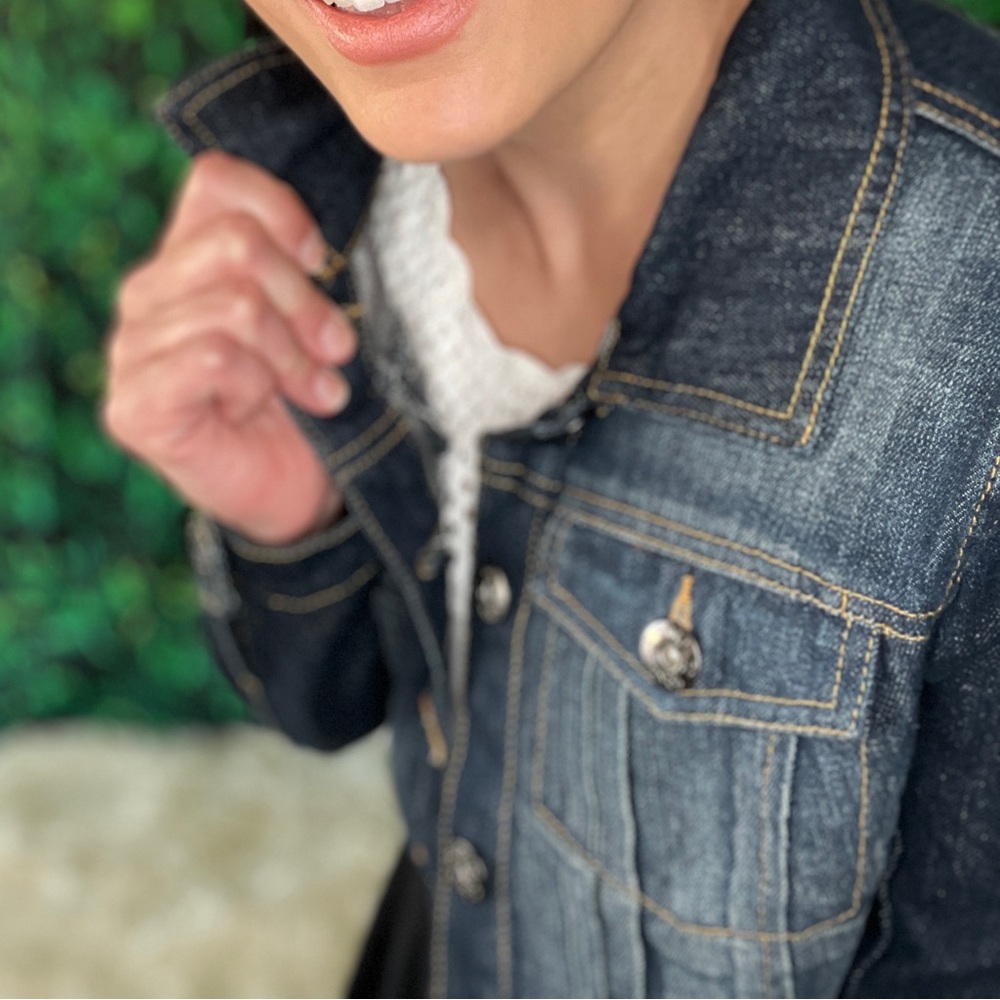 Cropped Jean Jacket - Picture 13 of 14